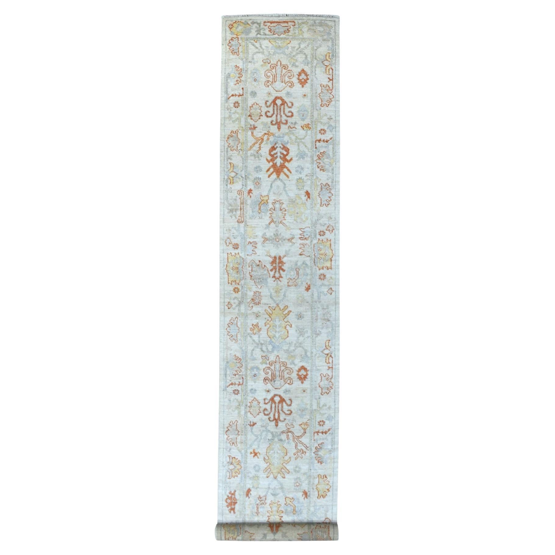 Tappeto Runner XL in Angora Oushak Avorio Annodato A Mano Con Lana Morbida e Soffice in vendita