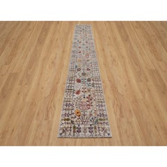 2'8"x16'2" White Silk with Textured Wool Hand Knotted Vase Design Runner Rug