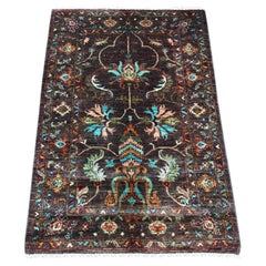 2'8" x 3'10" brauner, handgeknüpfter Sultani-Musterteppich aus naturgefärbter Wolle