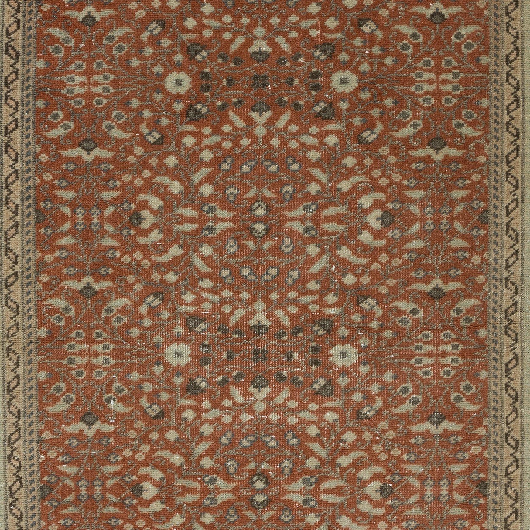2.8x4.3 Ft Mid-Century Handmade Turkish Small Rug with All-Over Floral Design In Good Condition For Sale In Philadelphia, PA