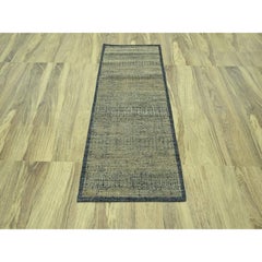 2'8"x6'1" Brown 100% Wool Oxidized and Distressed Grass Design Hand Knotted Rug
