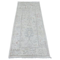 2'8"x6'3" White Hand Knotted Afghan Angora Oushak Vines Design Wool Runner Rug