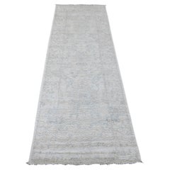 2
8"x7
10" White Hand Knotted Afghan Angora Oushak Leaf Design Wool Runner Rug