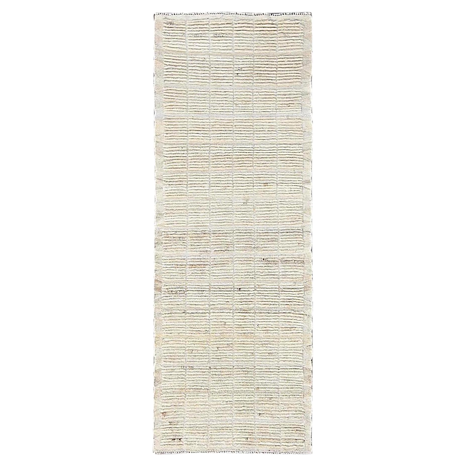 2
8"x7
5" Ivory Moroccan Weave with Grid Design Hand Knotted Wool Runner Rug For Sale