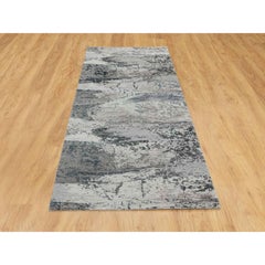 2'8"x7'8" Gray Abstract Design Wool And Silk Runner Hand Knotted Oriental Rug