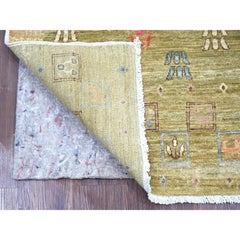 2'8"x8' Green Kashkuli Gabbeh Animal Figurines Hand Knotted Wool Runner Rug