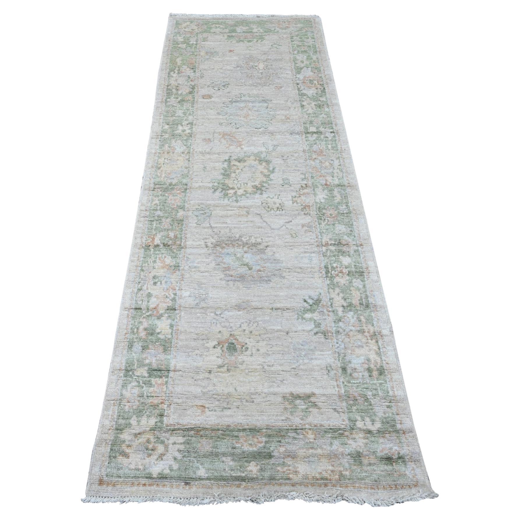 2'8 "x8' Weiß Afghan Angora Oushak Leaf Design Hand geknüpft Wolle Läufer Teppich im Angebot