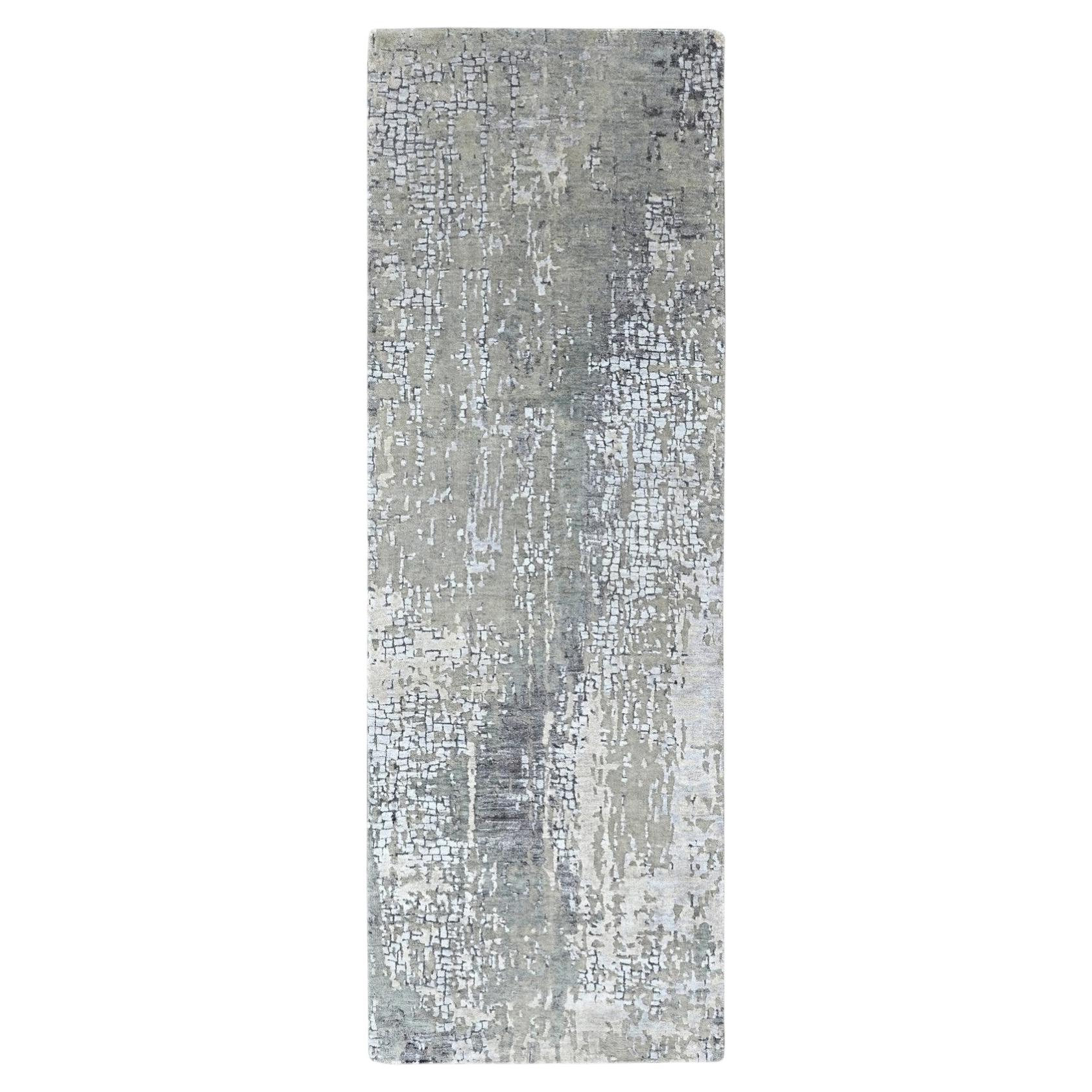 2'8"x8'1" Gray Modern Abstract Design Hand Knotted Wool and Silk Runner Rug