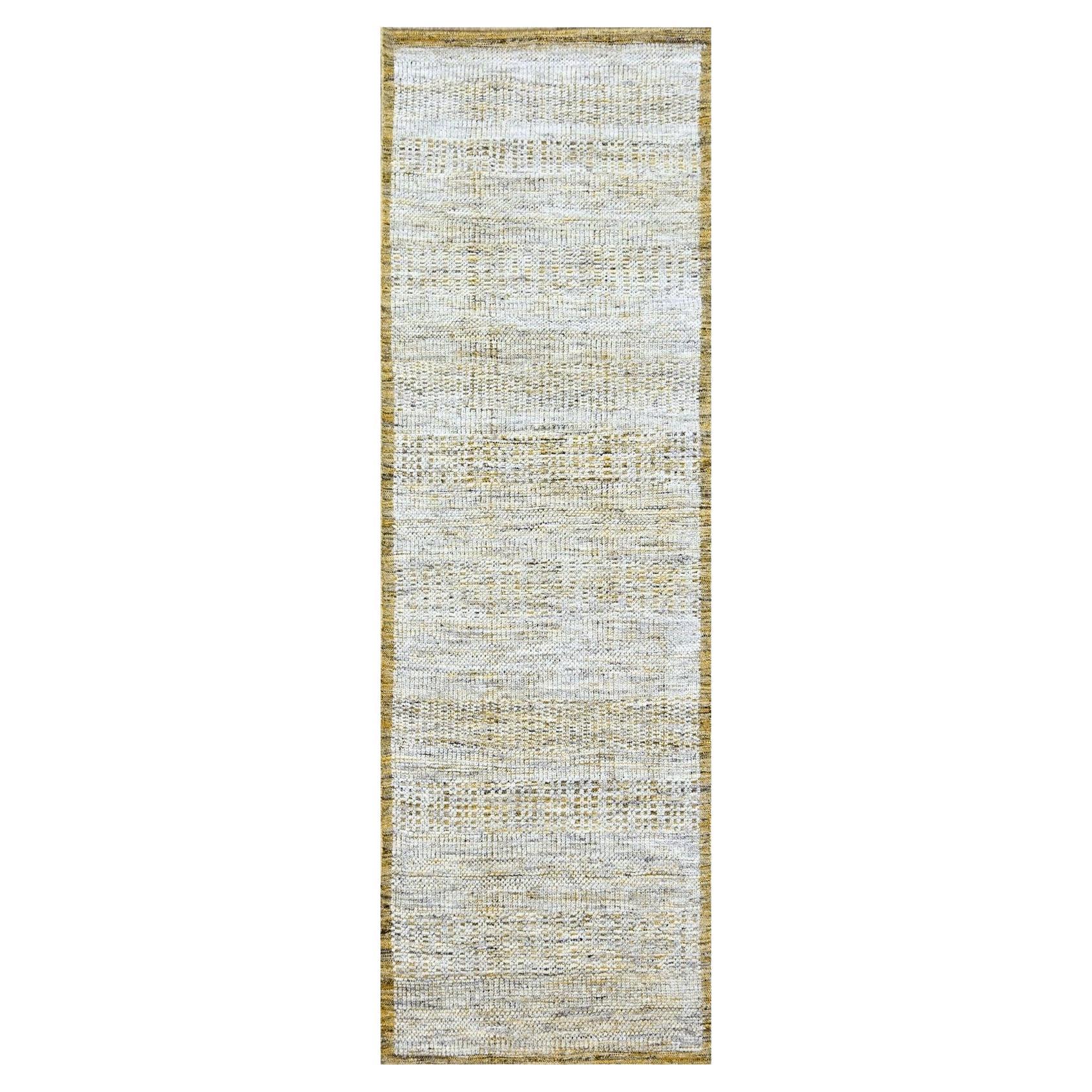 Tappeto Runner in pura lana annodato a mano con disegno dell'erba ossidata bianca e gialla 2'8 "x8'2"