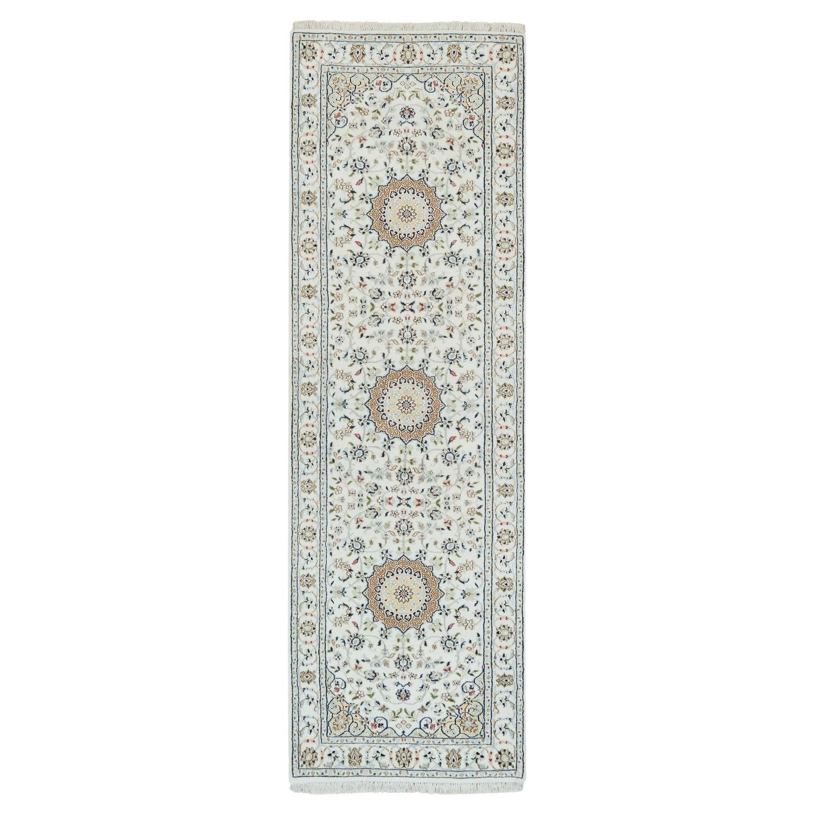 2'8"x8'4" White, Natural Wool, Hand Knotted, Nain Design 250 KPSI Runner Rug