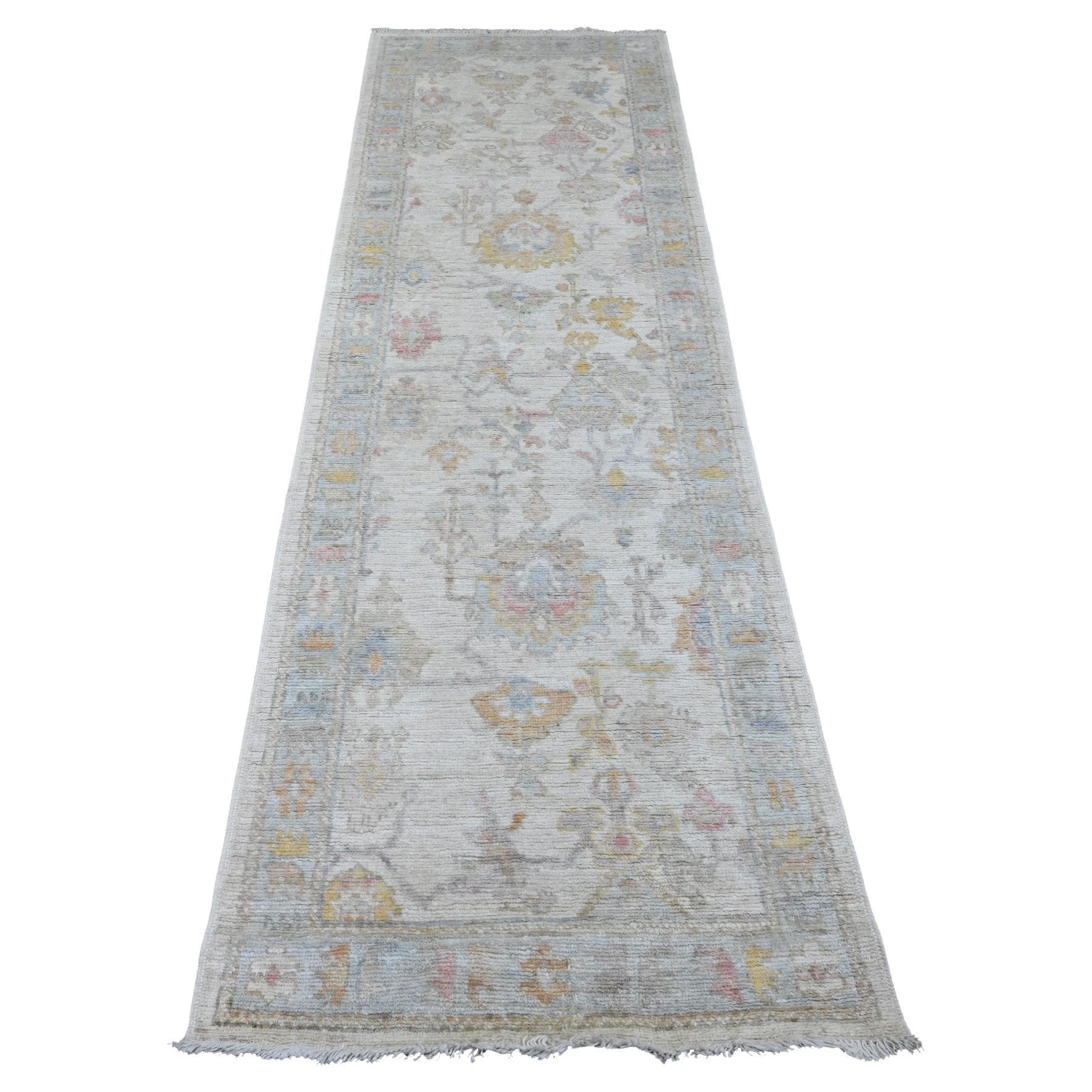 2'8"x8'9" White Hand Knotted Afghan Angora Oushak Leaf Design Wool Runner Rug
