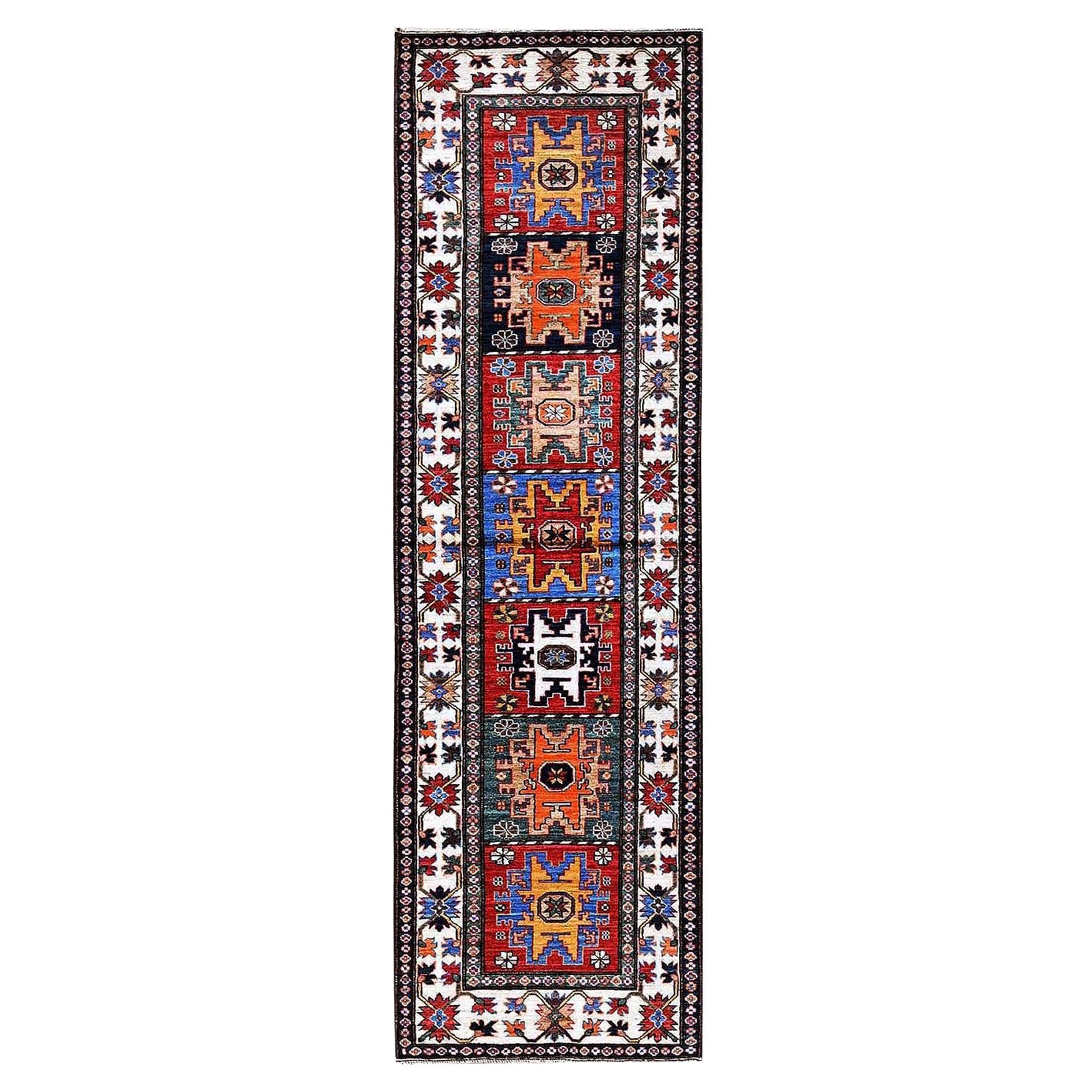 2'8 "x9'2" Bunte kaukasische Design Revival weiche Wolle handgeknüpft Läufer Teppich im Angebot