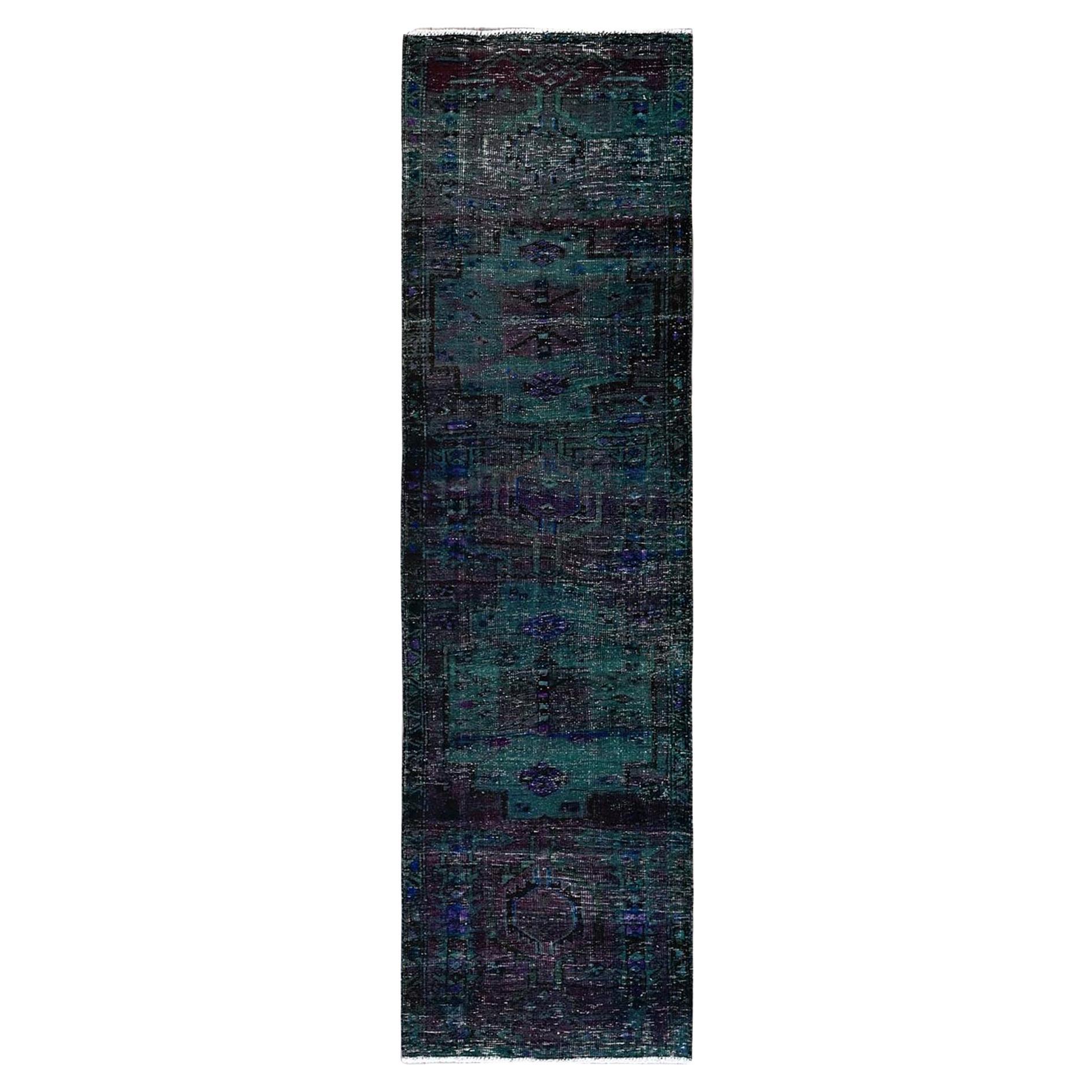 2'8"x9'6" Overdyed Green Vintage Persischer handgeknüpfter Vintage-Läufer aus Wolle, getragener Daunen
