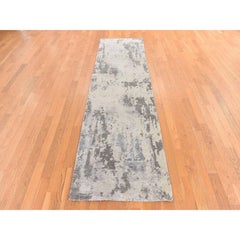 2'8"x9'7" Brown Modern Abstract Design Wool and Silk Hand Knotted Runner Rug