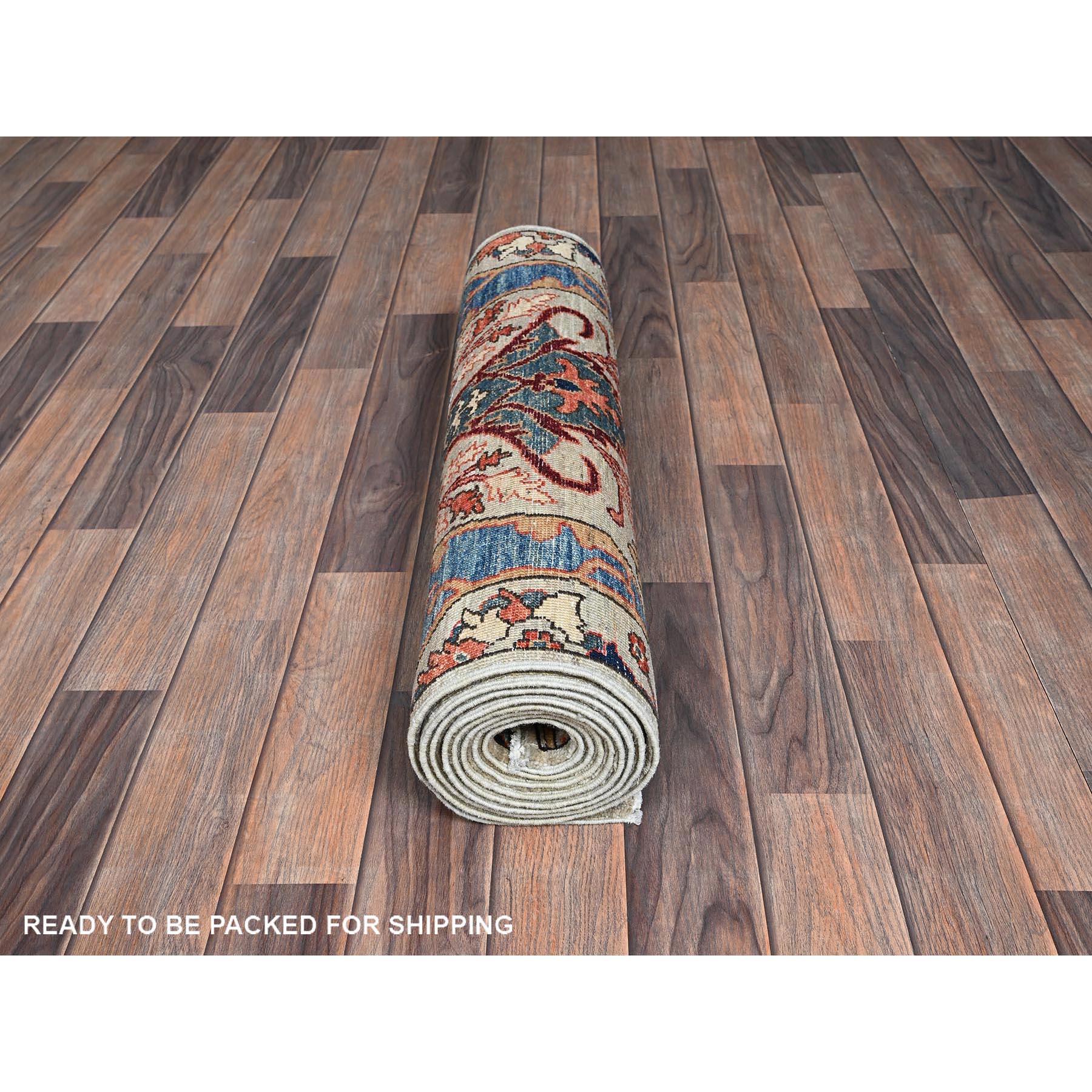 Noué à la main 2'8 