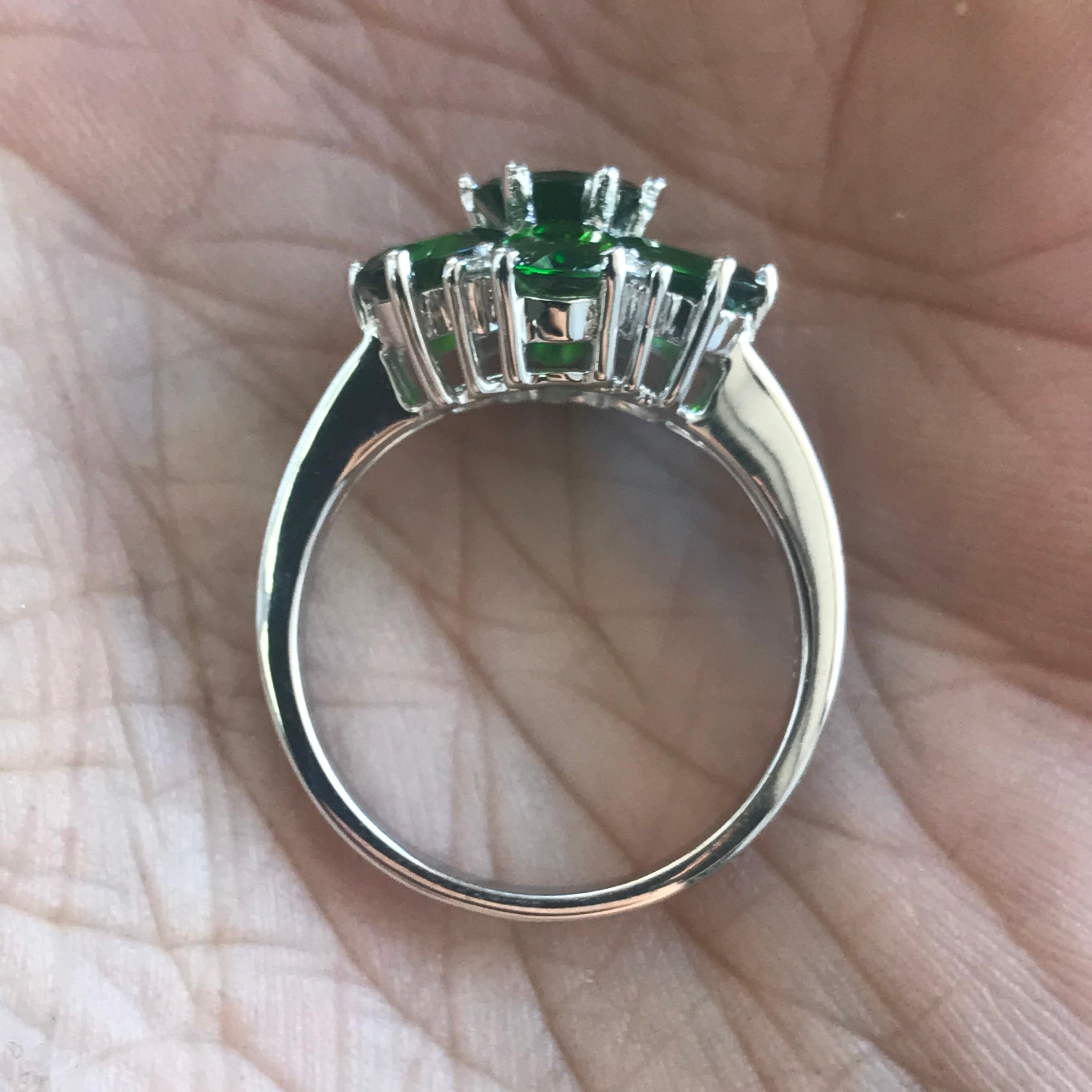 Modern 2.9 Carat Approximate Green Diopside and Diamond Ring, Ben Dannie For Sale