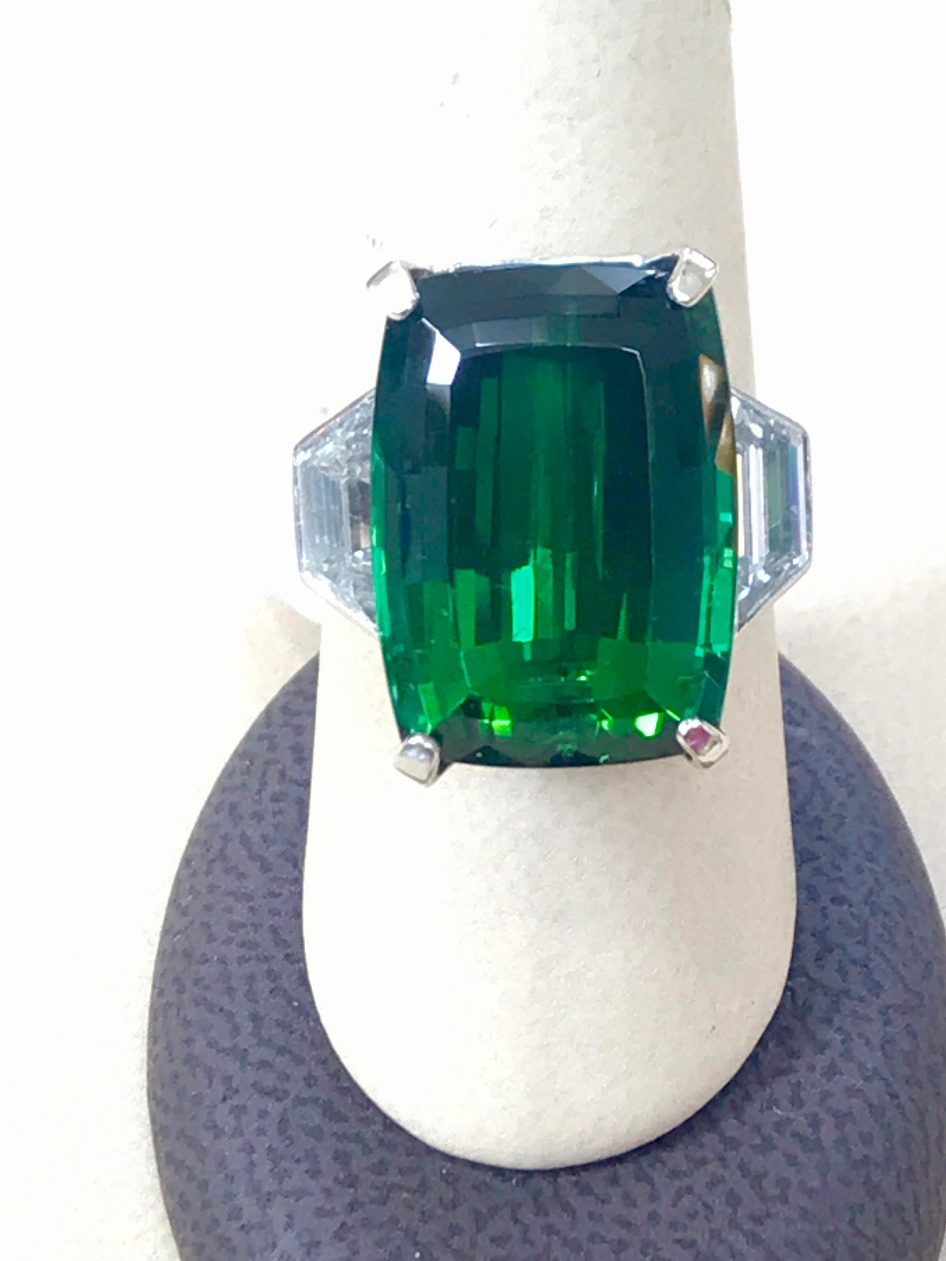 Women's 29 Carat Green Tourmaline and Solitaire Diamond Cocktail Ring Platinum Estate