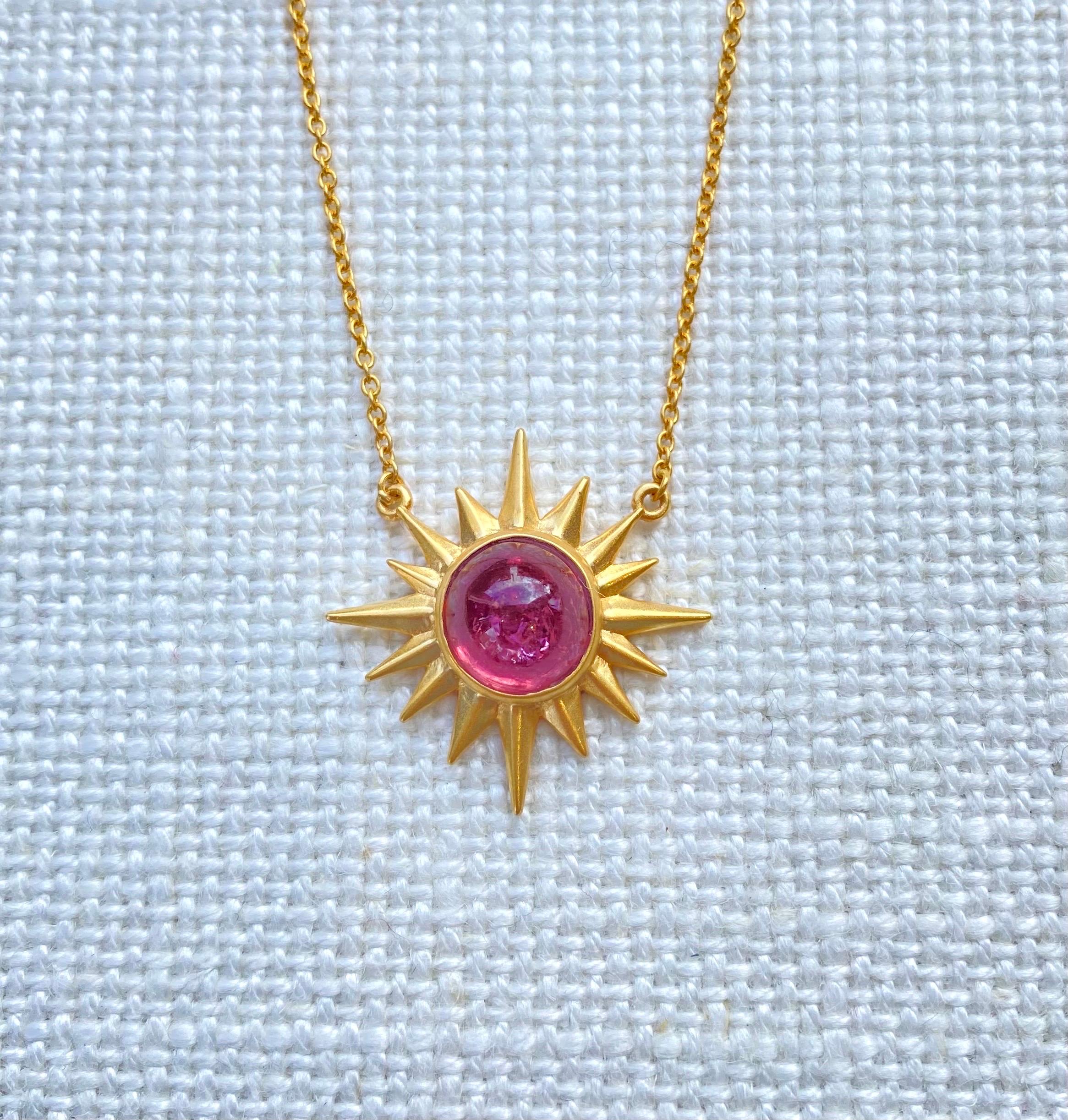 2.9 Carat Pink Tourmaline Cabochon 18kt Gold Star Necklace by Lauren Harper For Sale 2