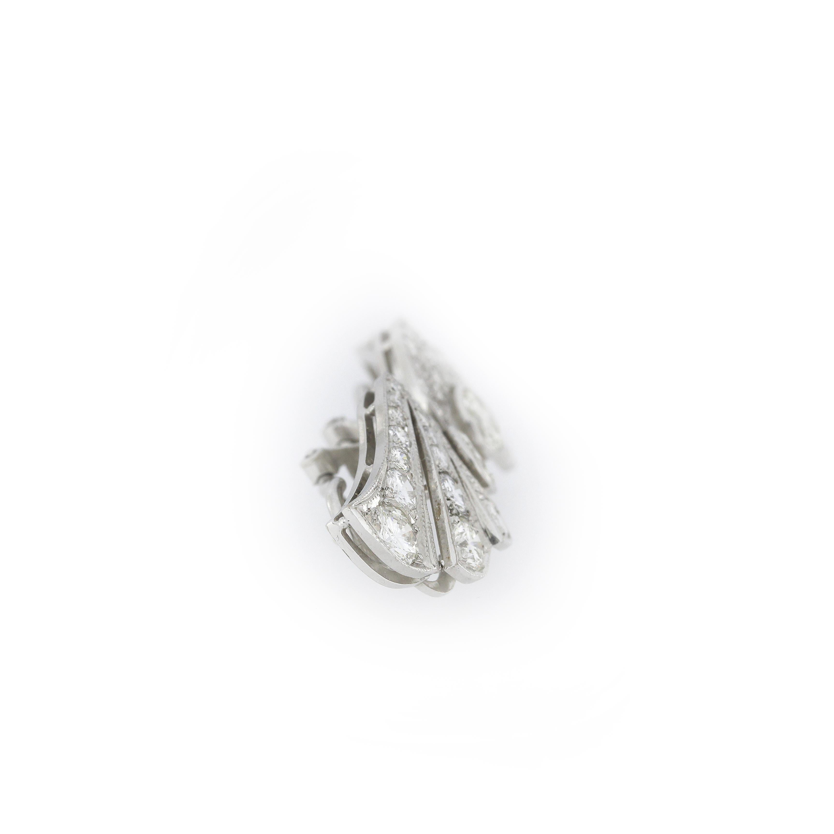 Women's or Men's 2.9 Carat White Gold Wing Diamond Earrings For Sale