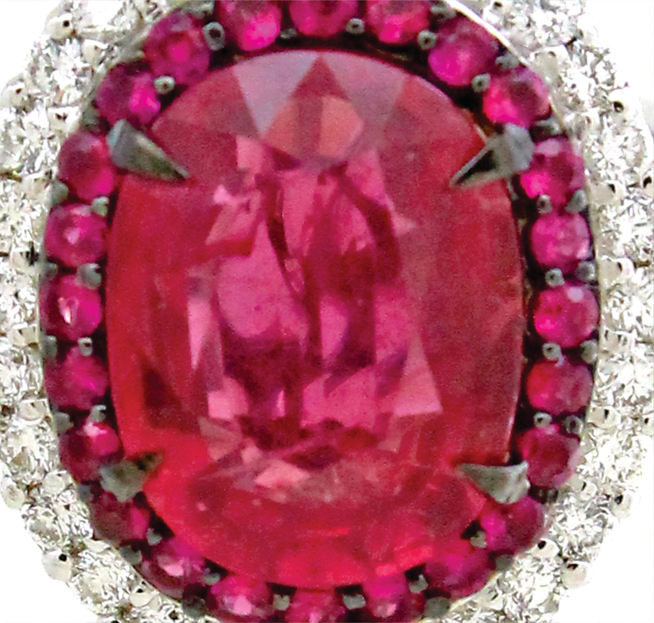 Ring aus 2,9 Karat Rubin und 1.1 Karat weißen Diamanten (Ovalschliff) im Angebot