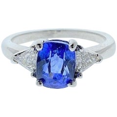 Sapphire Engagement Rings