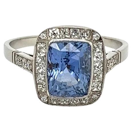 2.90 Carat Cushion Sapphire and Diamond Platinum Ring Estate Fine Jewelry For Sale