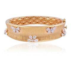 2.90 Carat Diamond 14 Karat Rose Gold Floral Bangle Bracelet