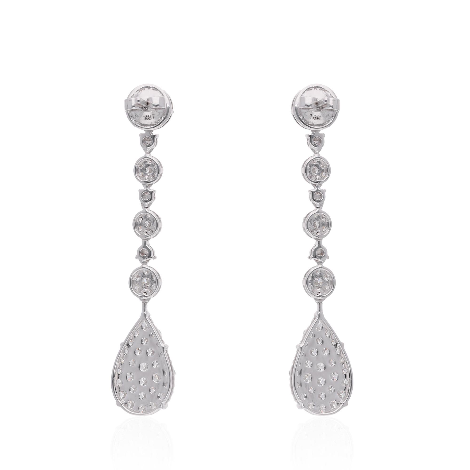2,90 carati di diamante Pave Dangle Orecchini in oro bianco 18 carati Gioielli fatti a mano In condizioni Nuovo in vendita a Diera, Dubai