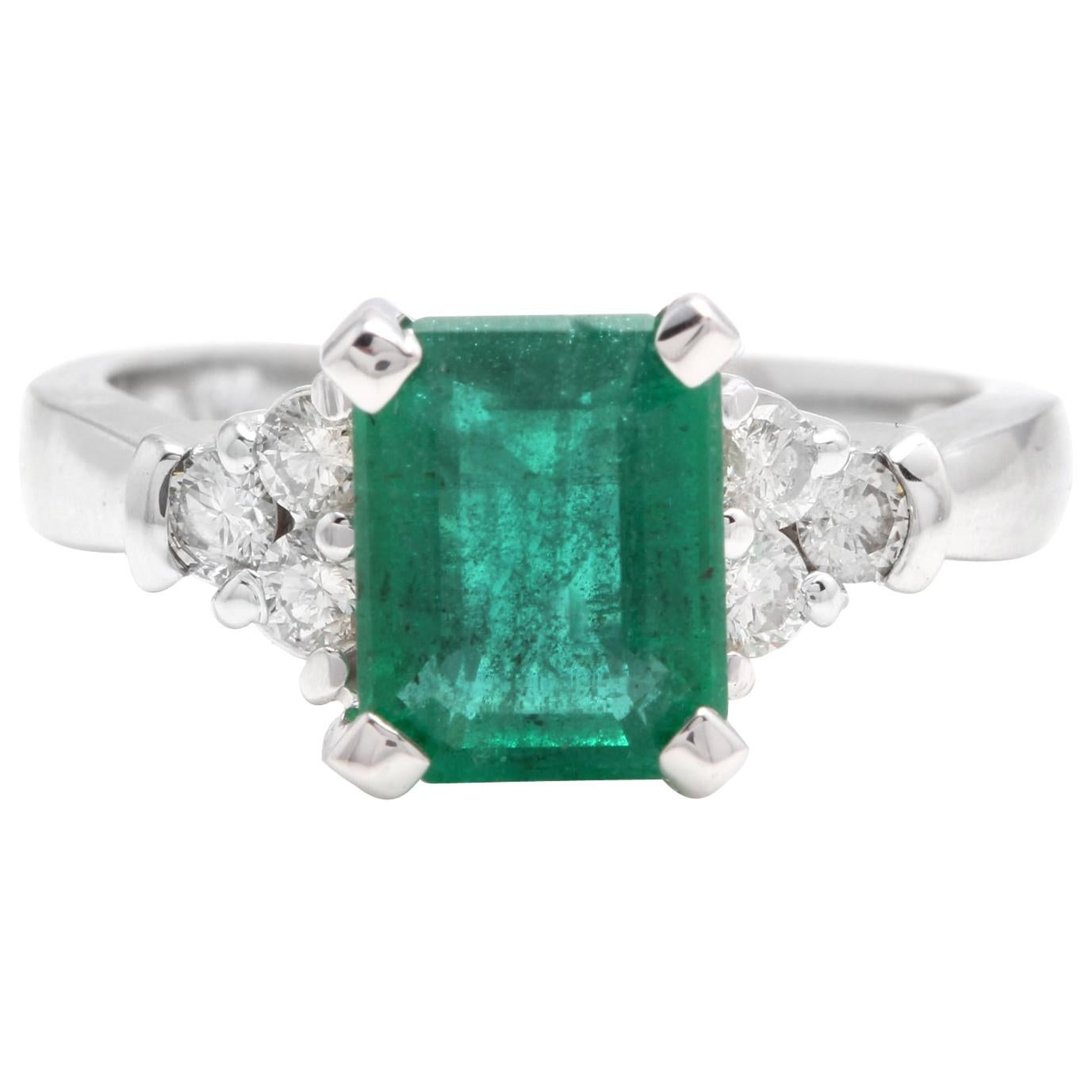 2.90 Carat Natural Emerald and Diamond 14 Karat Solid White Gold Ring For Sale