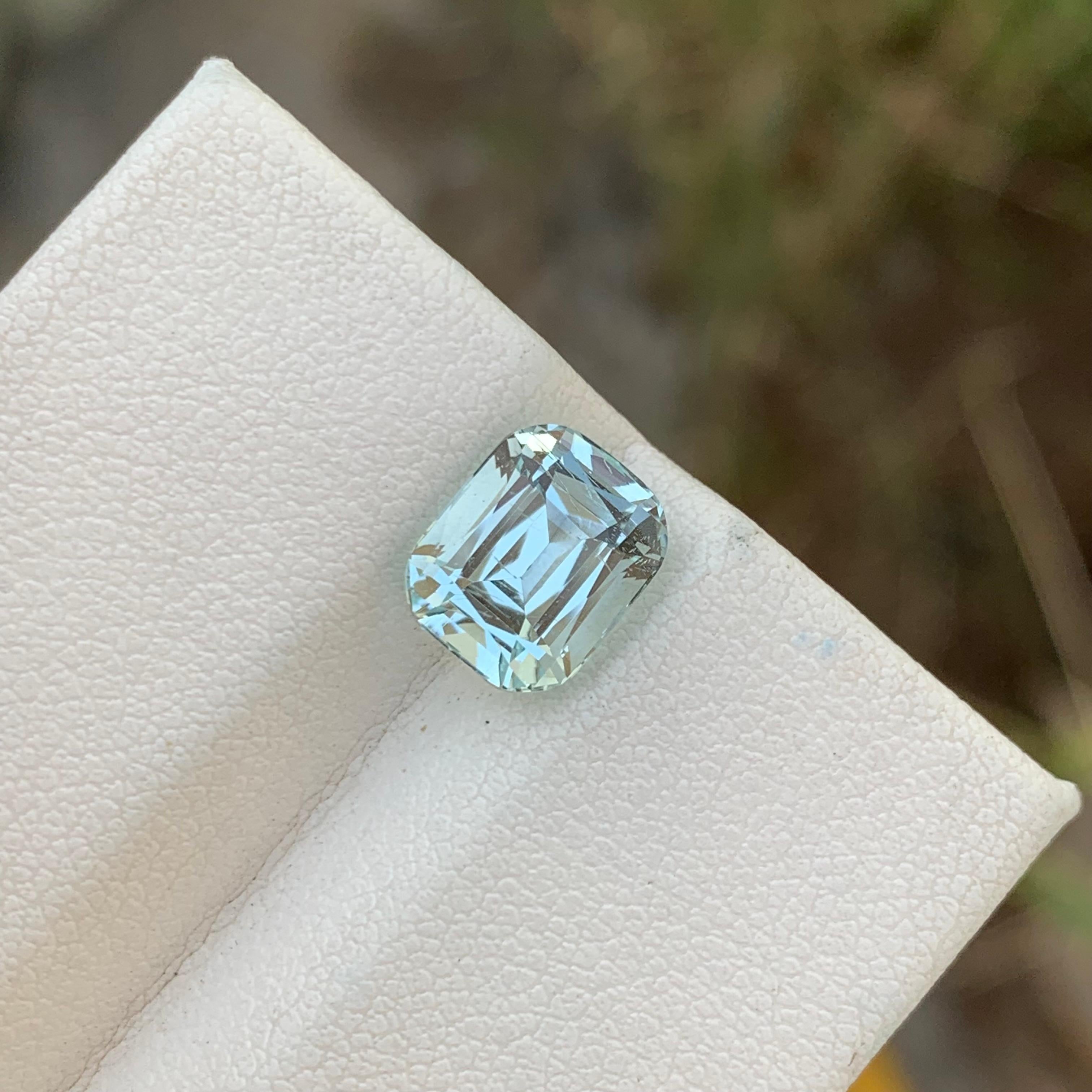 Anglo-Indian 2.90 Carat Natural Faceted Aquamarine Cushion Cut From Pakistan Mine For Sale