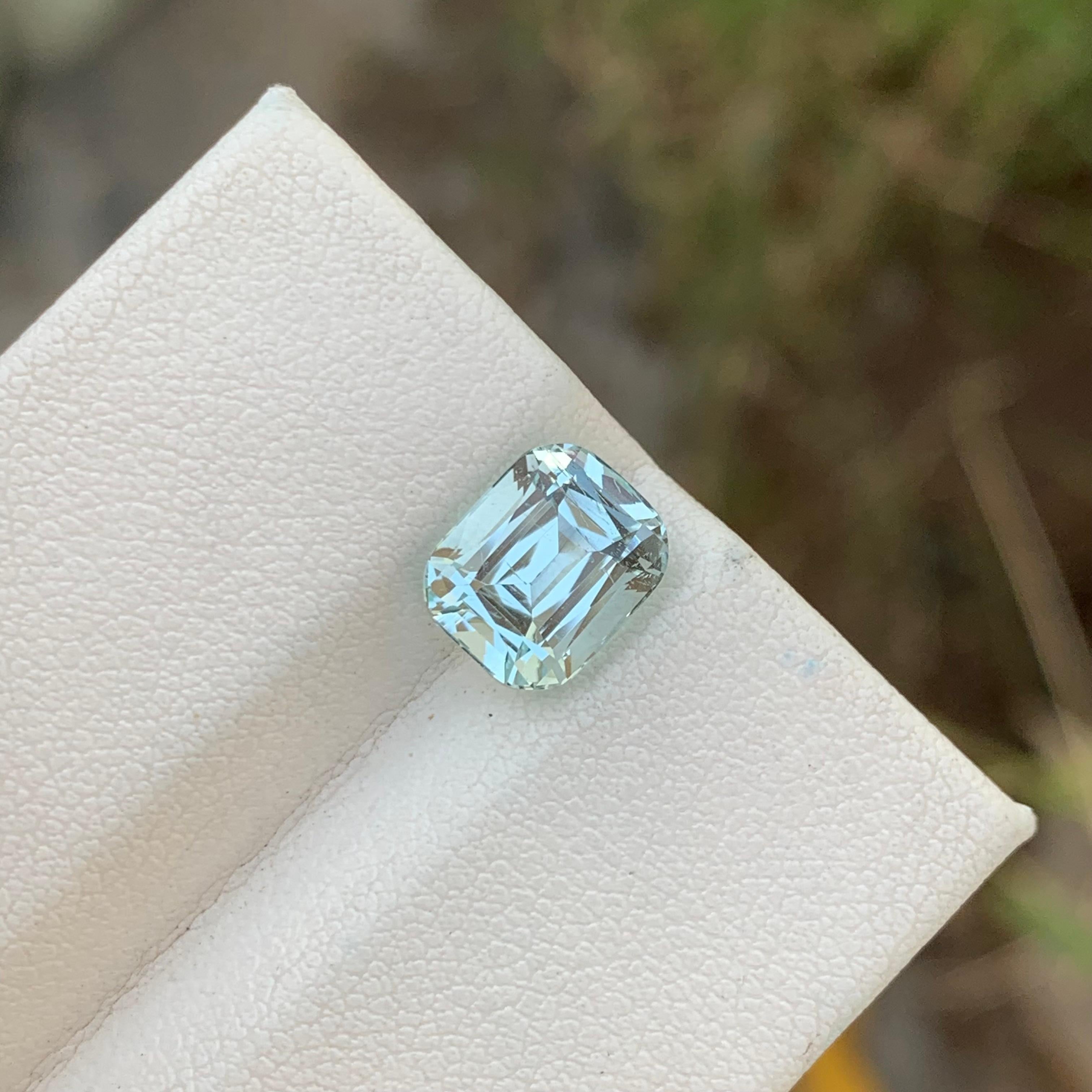 2.90 Carat Natural Faceted Aquamarine Cushion Cut From Pakistan Mine In New Condition For Sale In Peshawar, PK