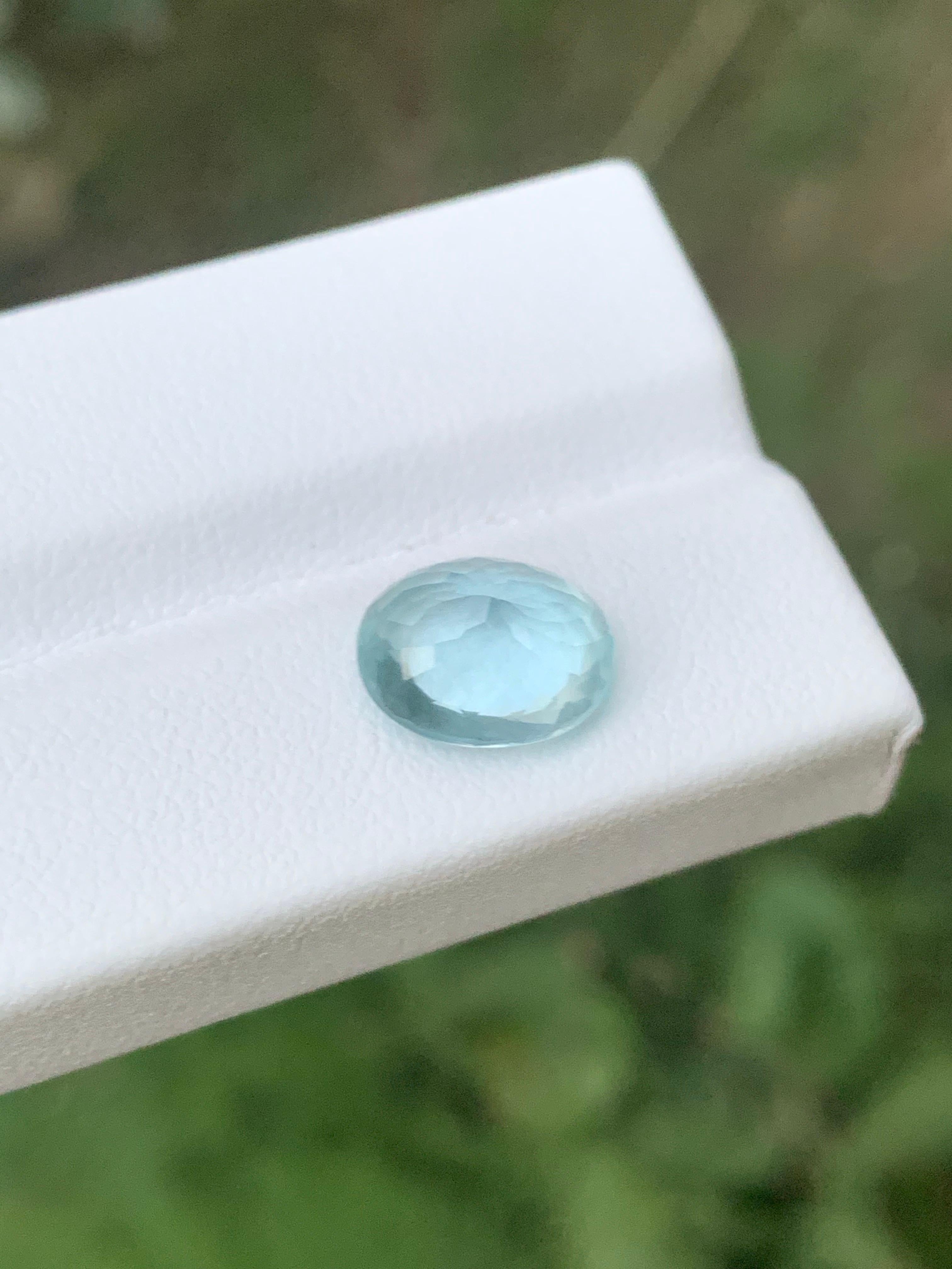 2.90 Carat Natural Loose Aquamarine Oval Shape Gemstone From Nigeria en vente 5