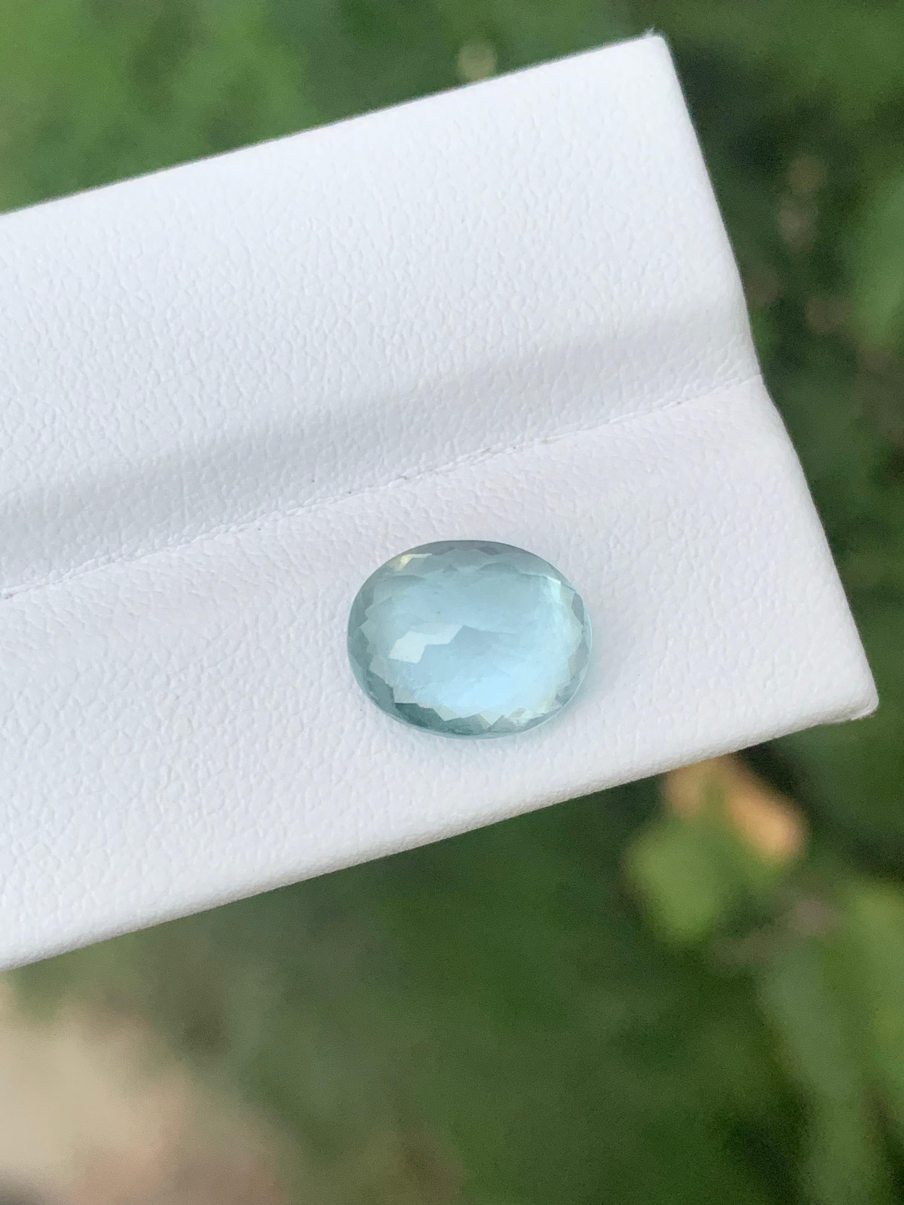 2.90 Carat Natural Loose Aquamarine Oval Shape Gemstone From Nigeria en vente 1