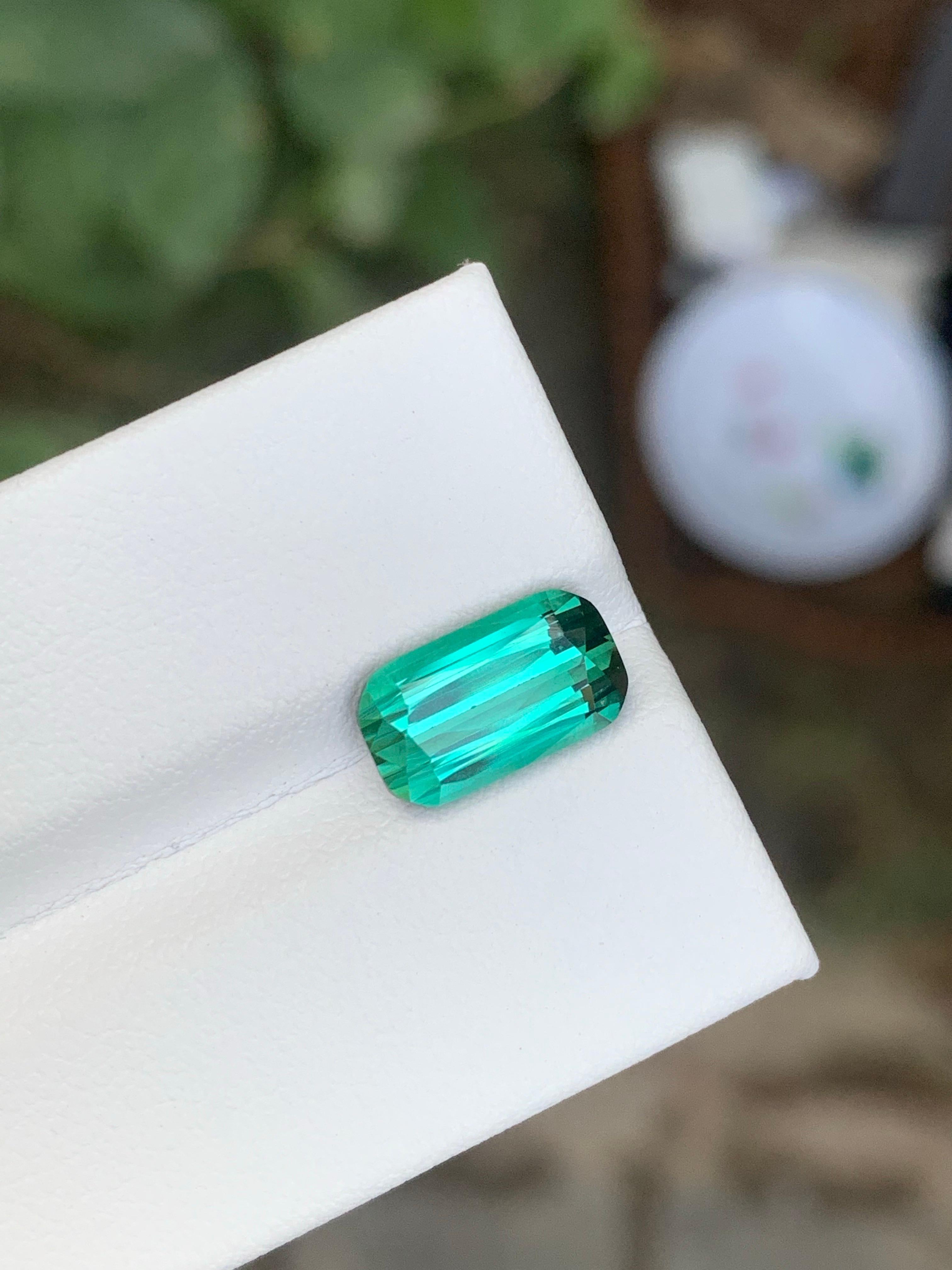 da uomo o donna 2,90 carati di tormalina blu verde sciolta naturale a forma di smeraldo lungo in vendita