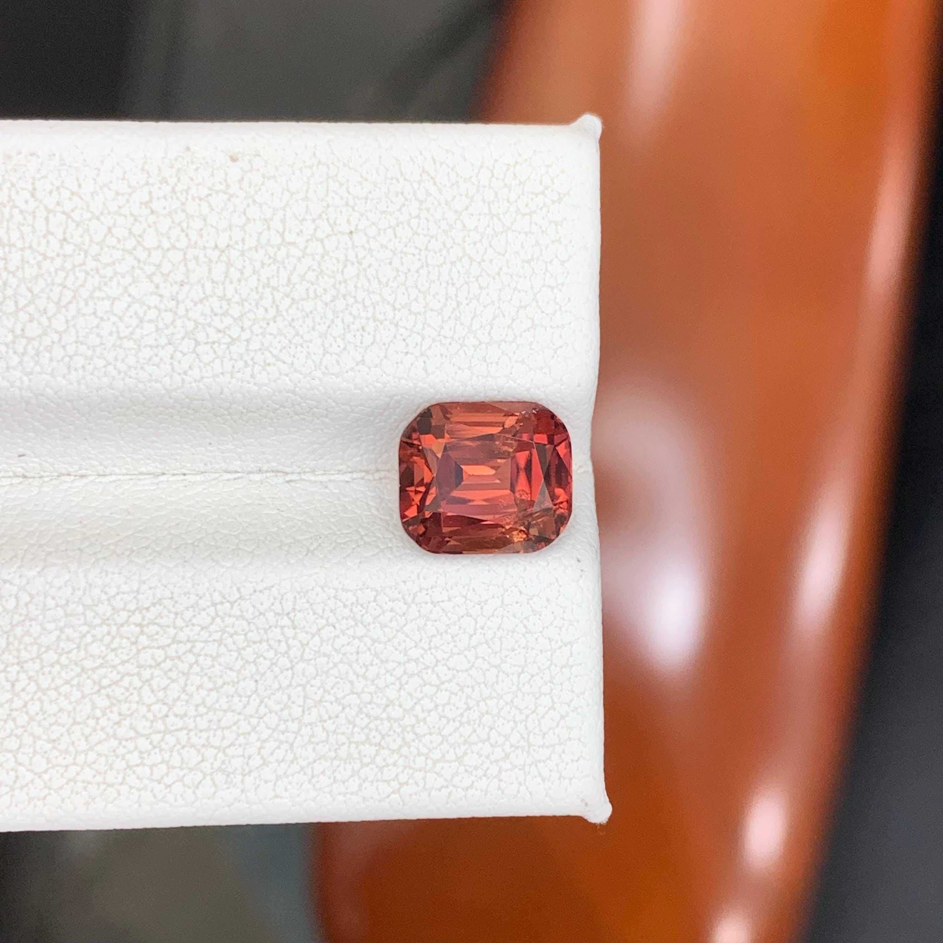 2.90 Carat Natural Loose Brownish Garnet Stone Cushion Cut African Gemstone en vente 1