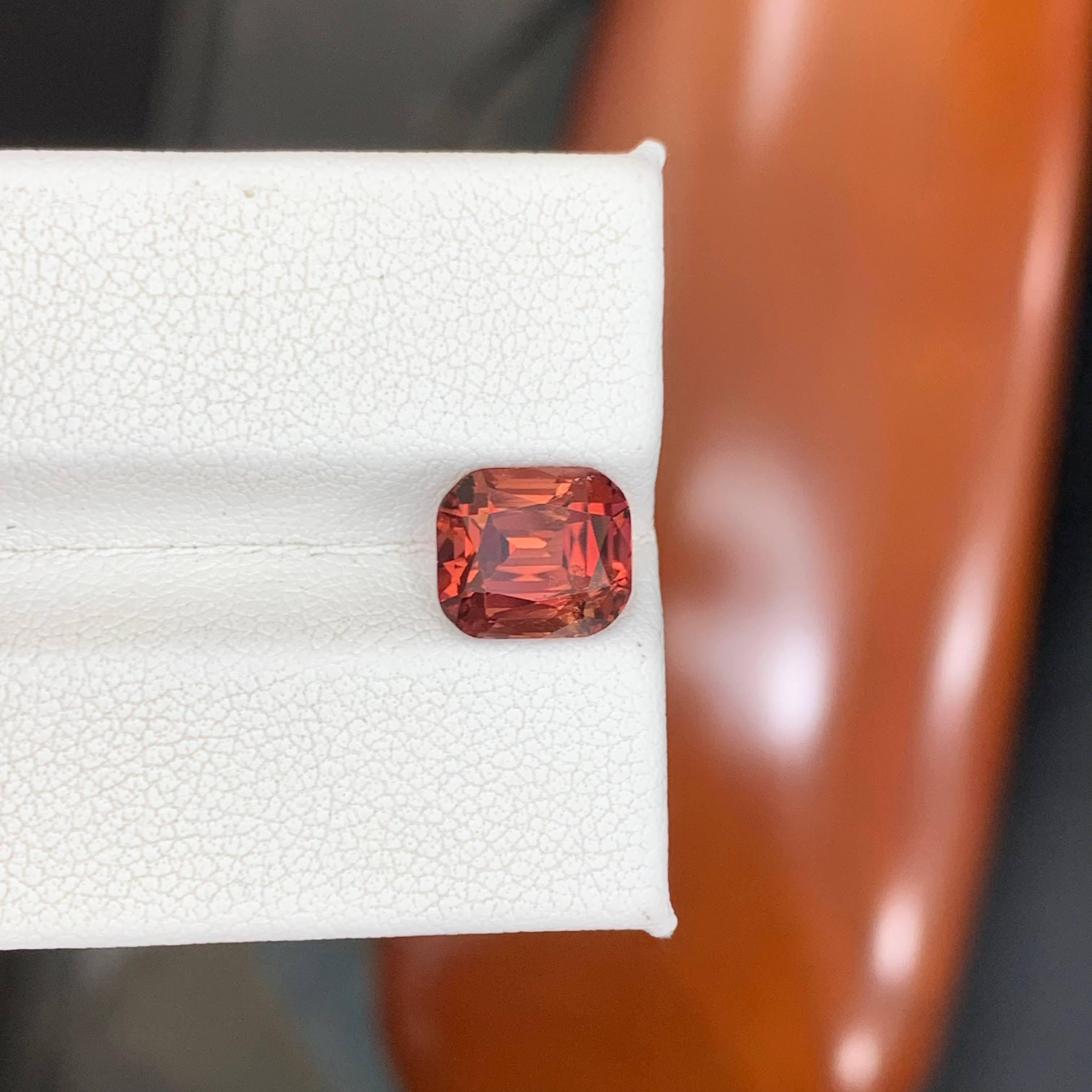 2.90 Carat Natural Loose Brownish Garnet Stone Cushion Cut African Gemstone en vente 2