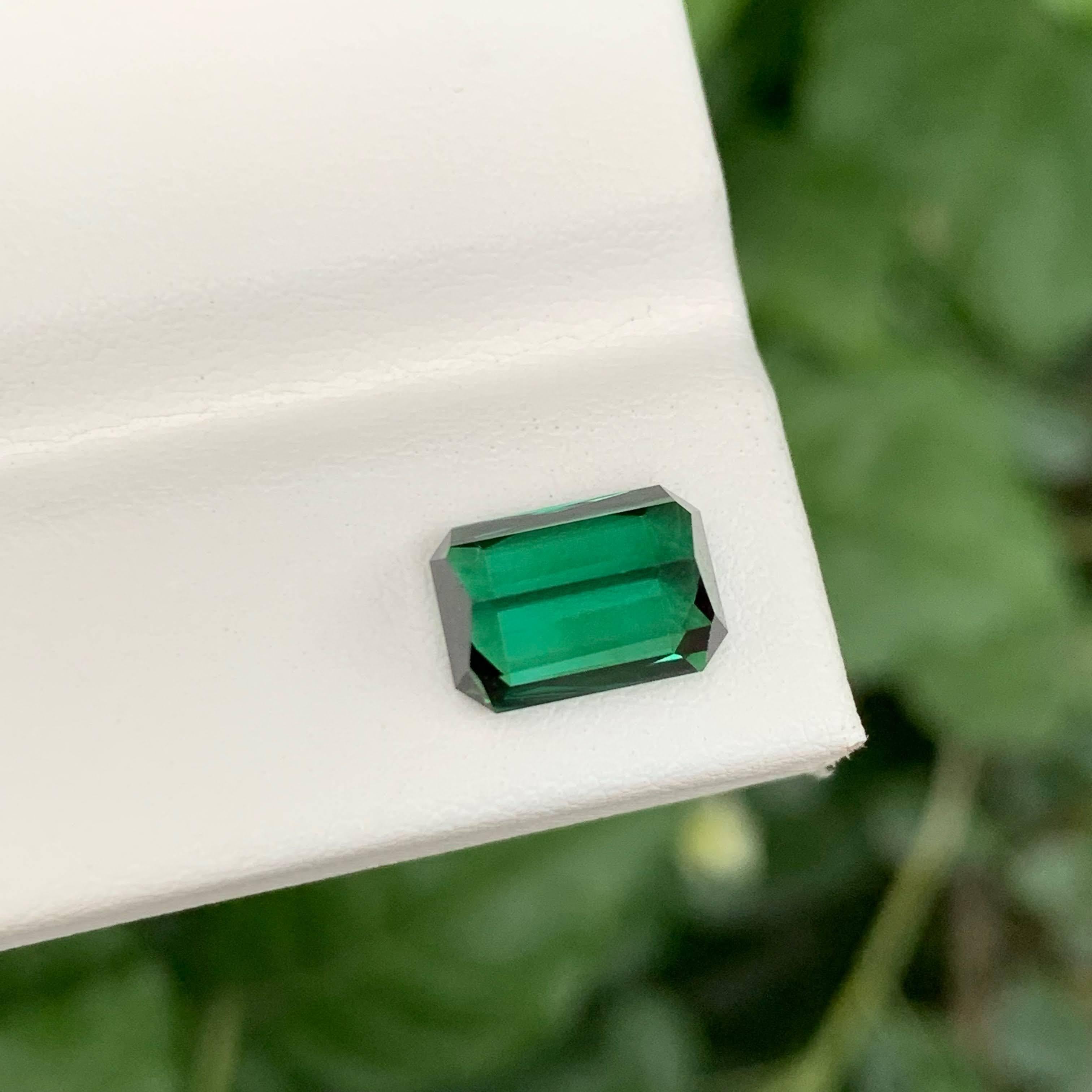 2,90 Karat Natürlicher Lose Grünlich Blauer Turmalin Smaragdschliff Afghani Edelstein (Moderne) im Angebot
