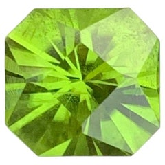 2.90 Carat Natural Loose Peridot Octagon Shape Gemstone