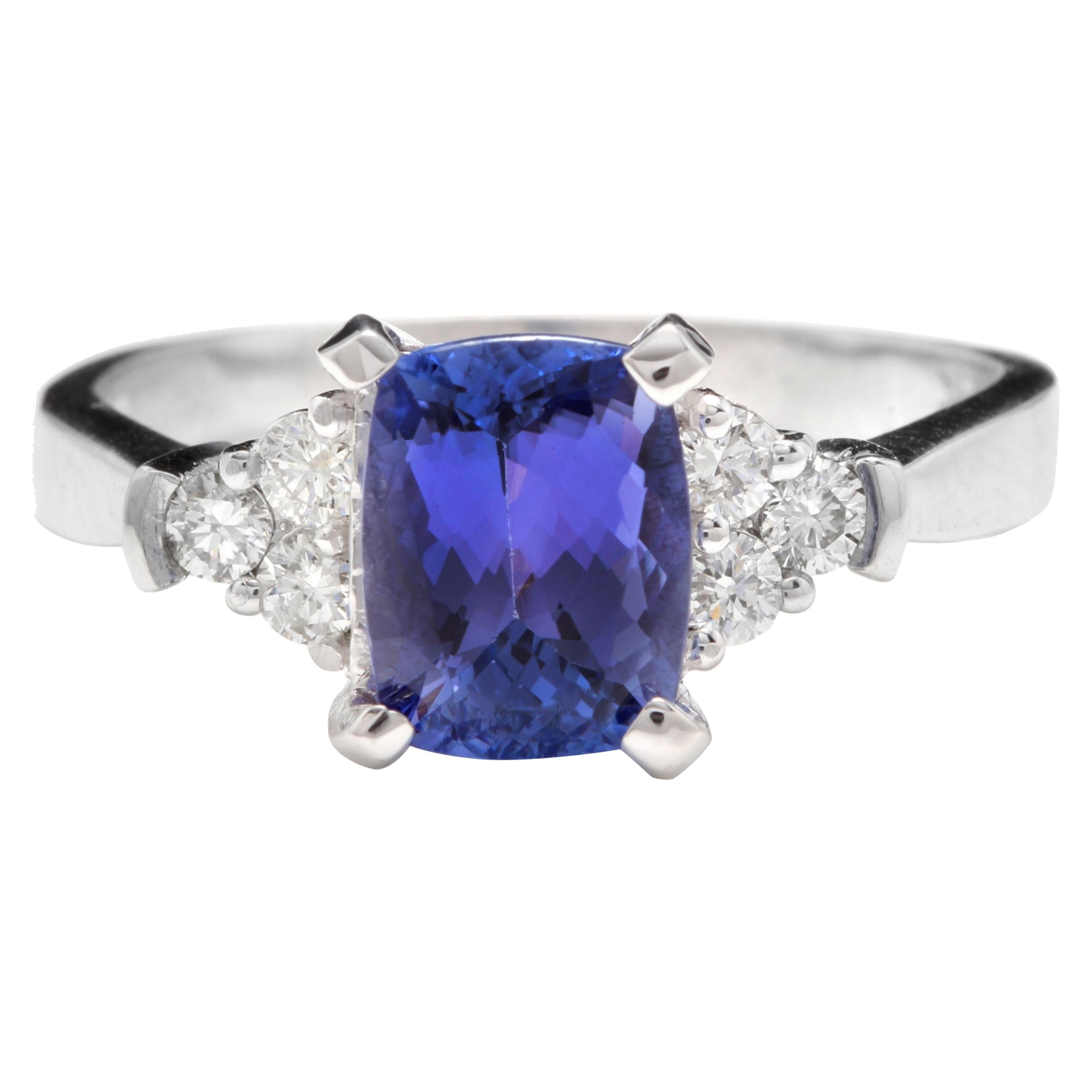 2.90 Carat Natural Very Nice Looking Tanzanite and Diamond 14K Solid White Gold For Sale