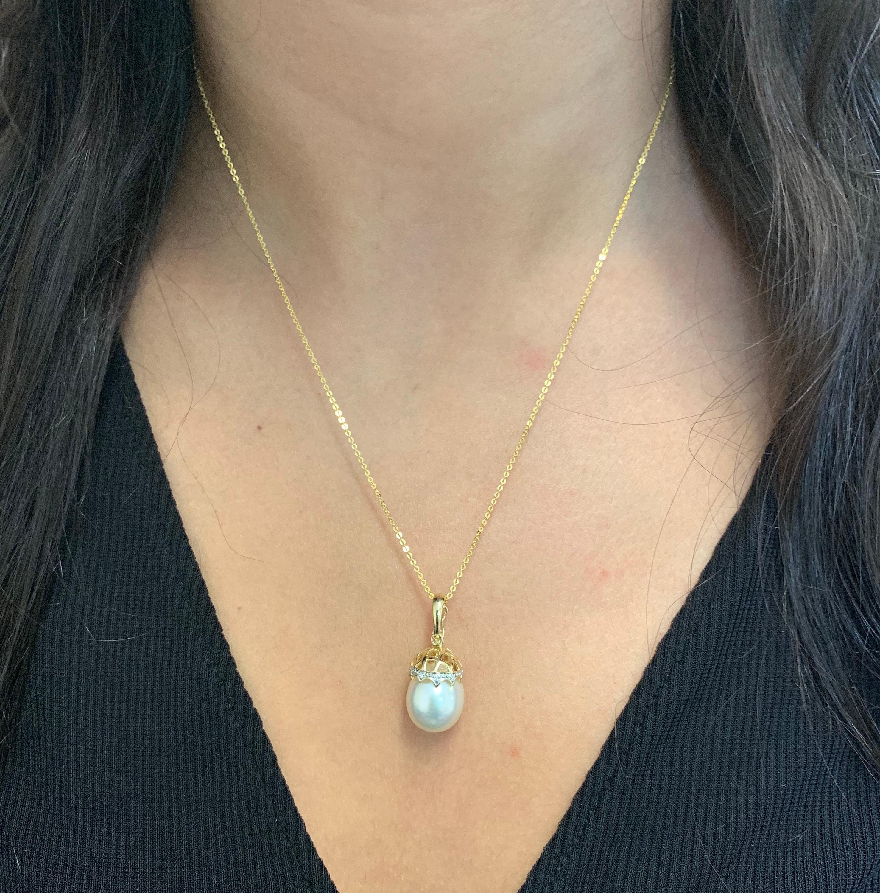 Contemporary 2.90 Carat Pearl and Diamond Pendant