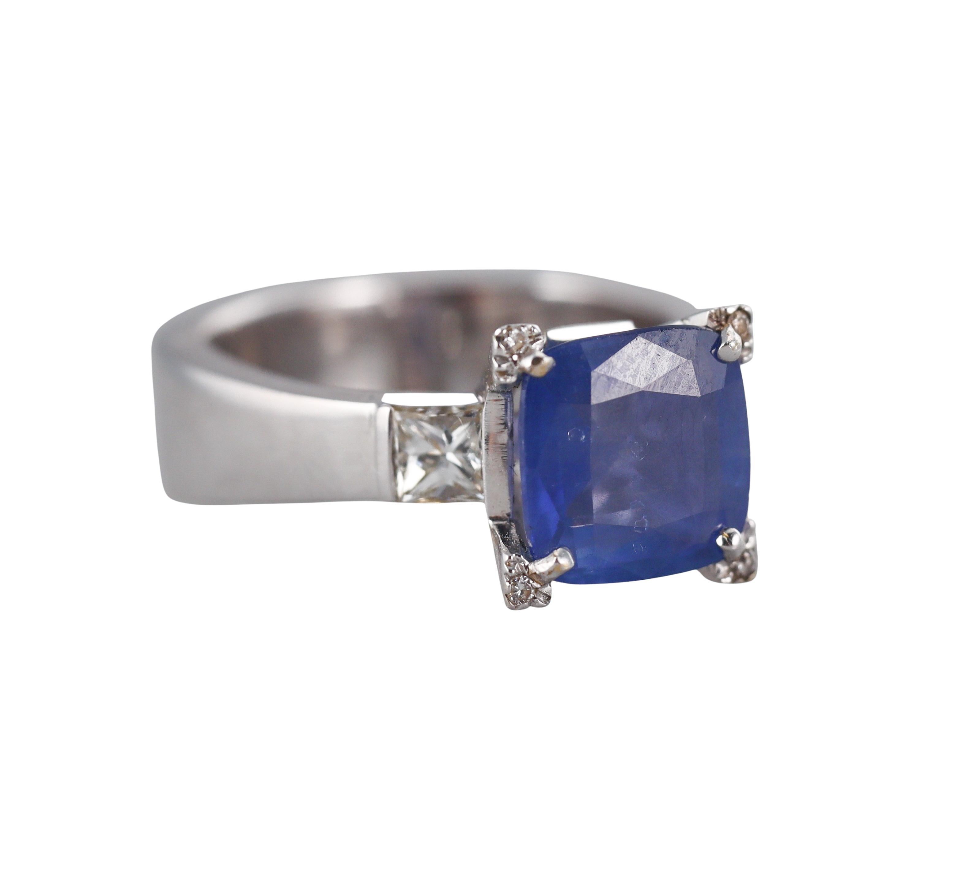 Bague en or saphir diamant 2,90 carats Pour femmes en vente