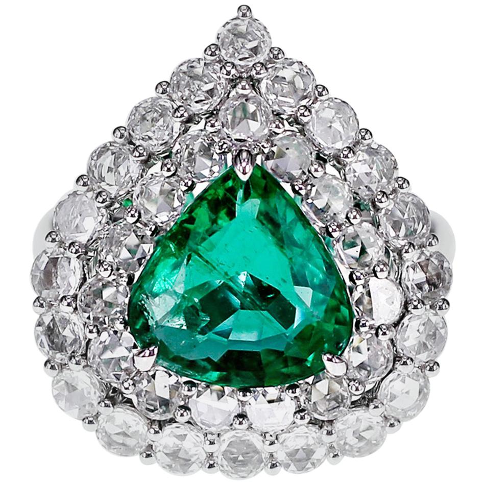 2.90 Carat Vivid Green Natural Emerald and 1.43 Carat Diamond Solitaire Ring