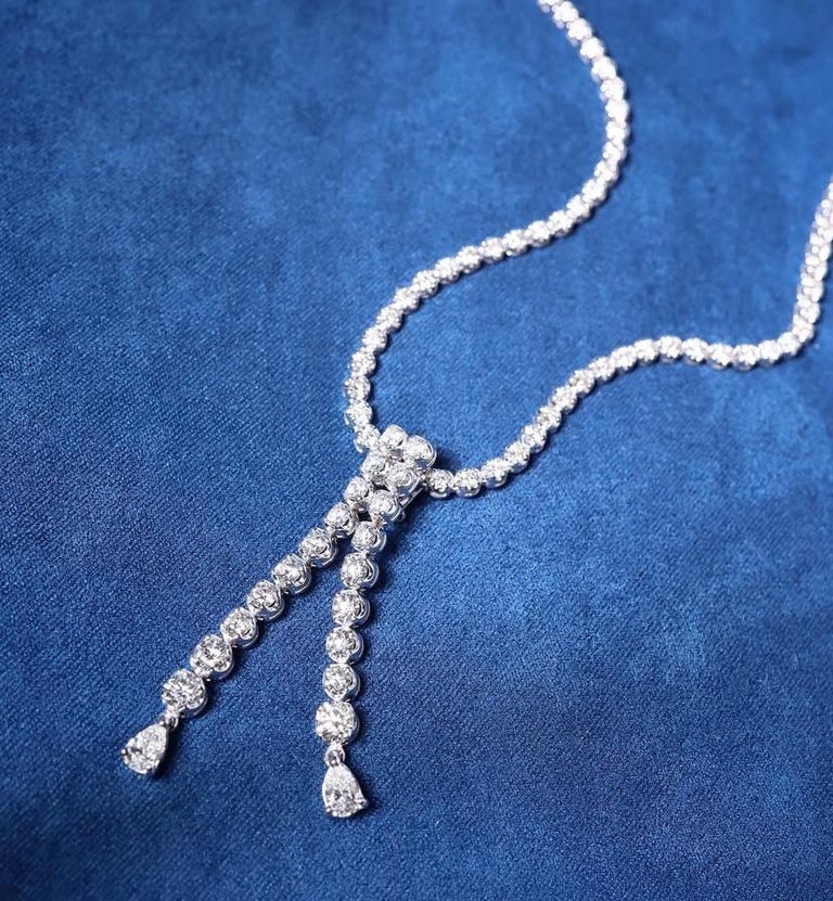 Pendentif En Or 18 Carats Avec Diamants - Total 0,90 Carat - Poids 2,23 Grammes - Occasion