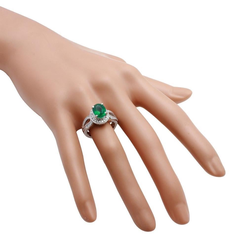 2.90 Carat Natural Emerald and Diamond 14 Karat Solid White Gold Ring For Sale 1