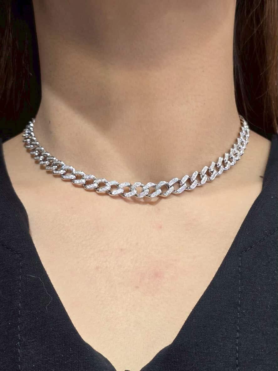 da uomo o donna 2.90 Carats Round Brillant Diamonds 18K Gold Necklace in vendita