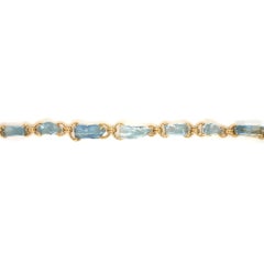 29.03 Carats Aquamarine Yellow Gold Bracelet