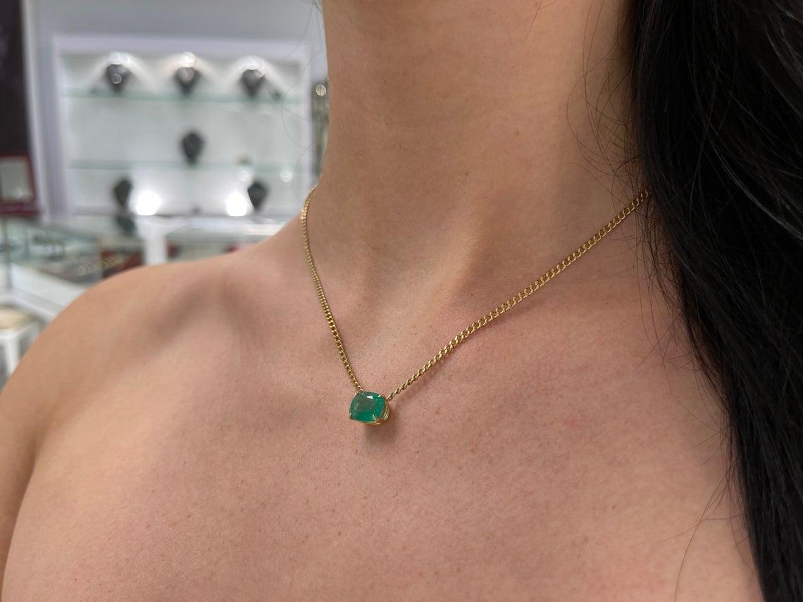 Modern 2.90ct 14K Cushion Colombian Emerald East to West Necklace For Sale