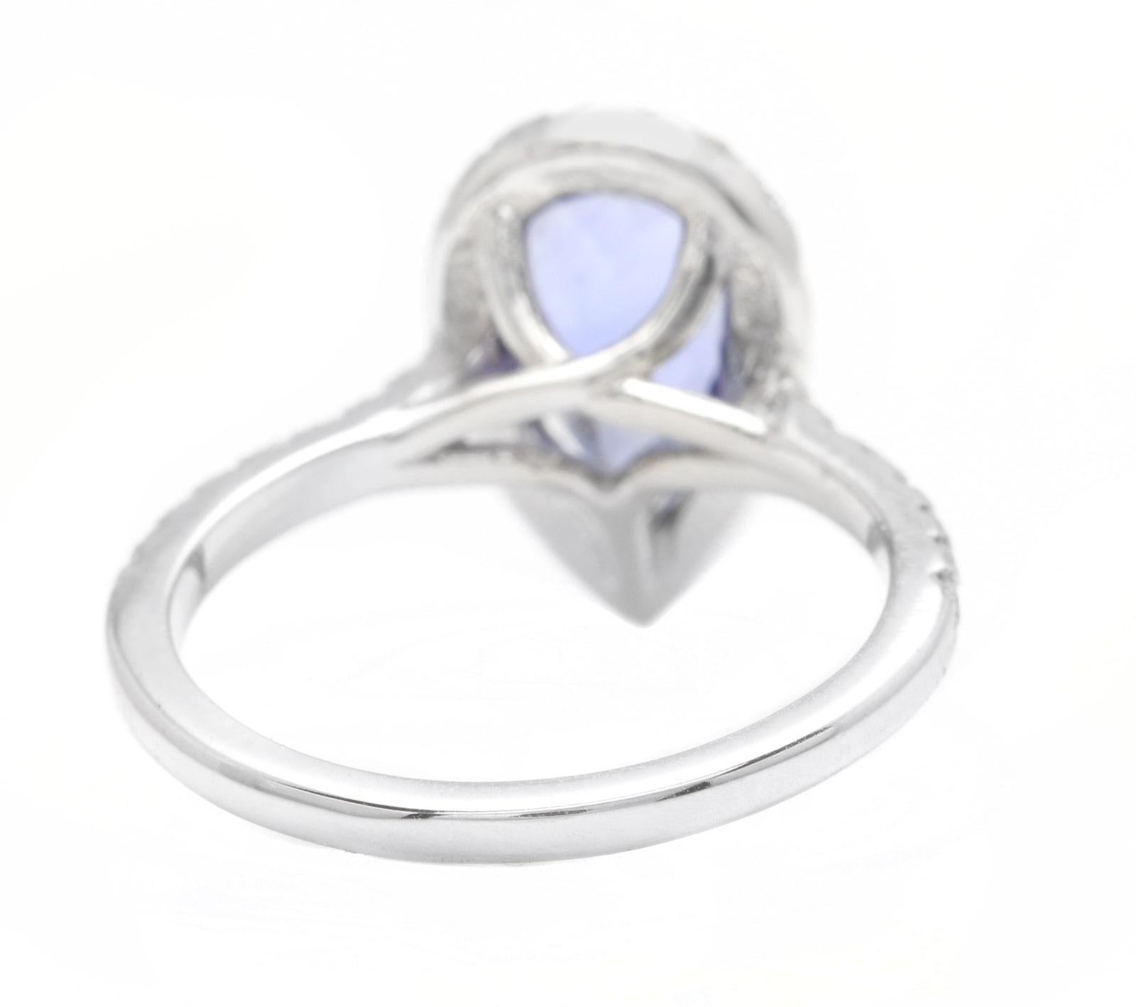 2.90Ct Natural Very Nice Looking Tanzanite and Diamond 14K Solid White Gold Ring In New Condition For Sale In Los Angeles, CA