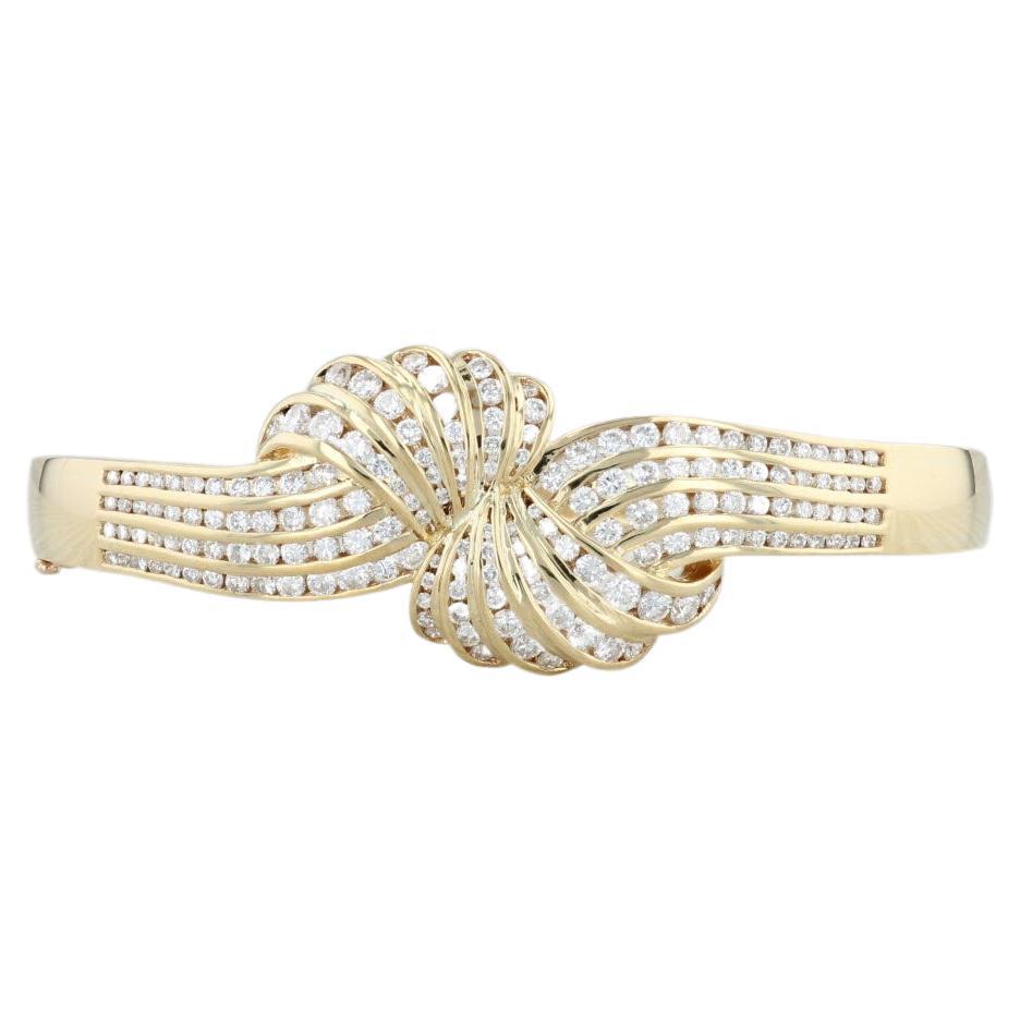2,90 Karat Diamant-Schleifen-Armreif aus 18 Karat Gelbgold 7"
