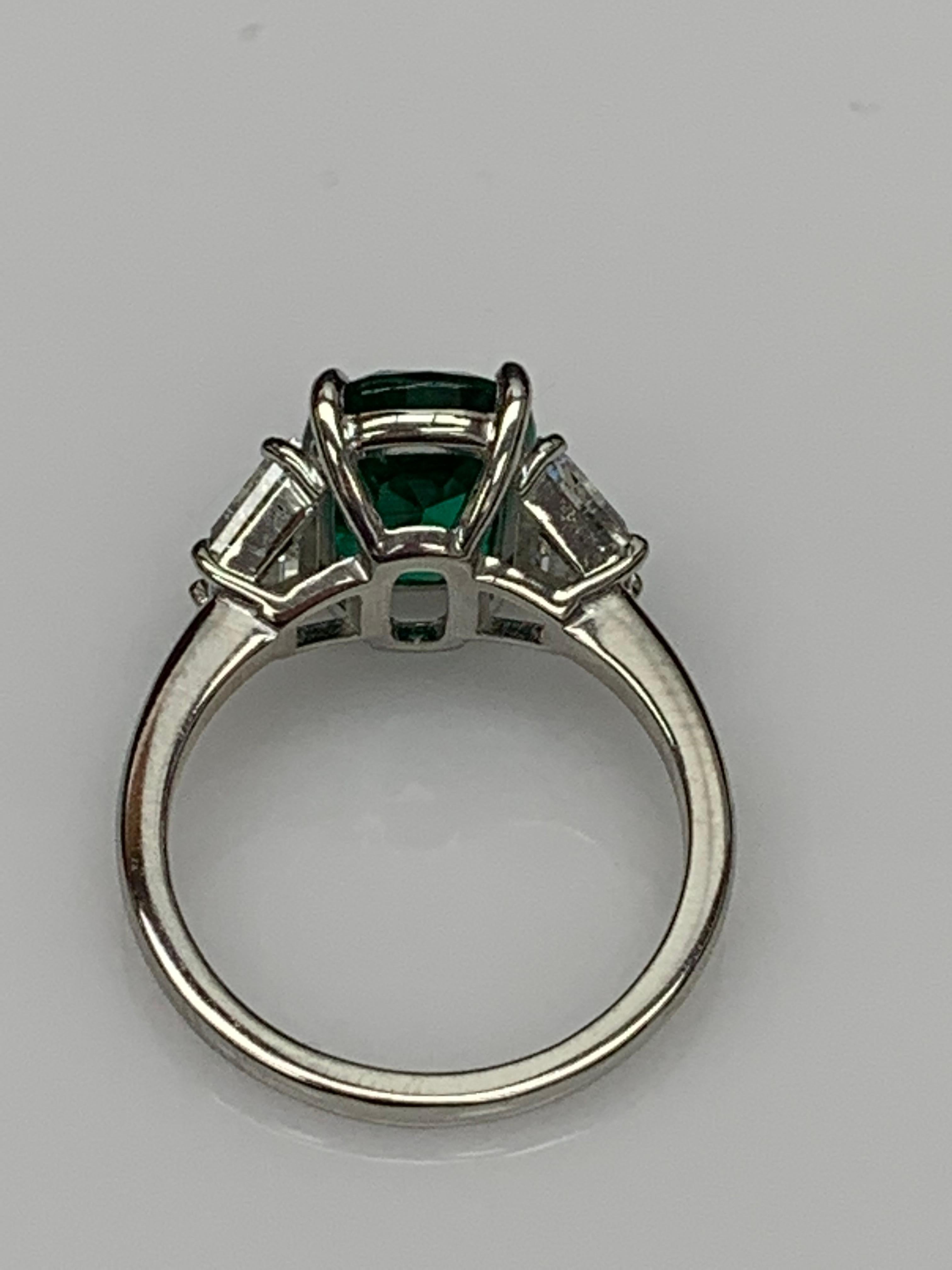 2.91 Carat Cushion Cut Emerald Diamond Three-Stone Engagement Ring in Platinum For Sale 7